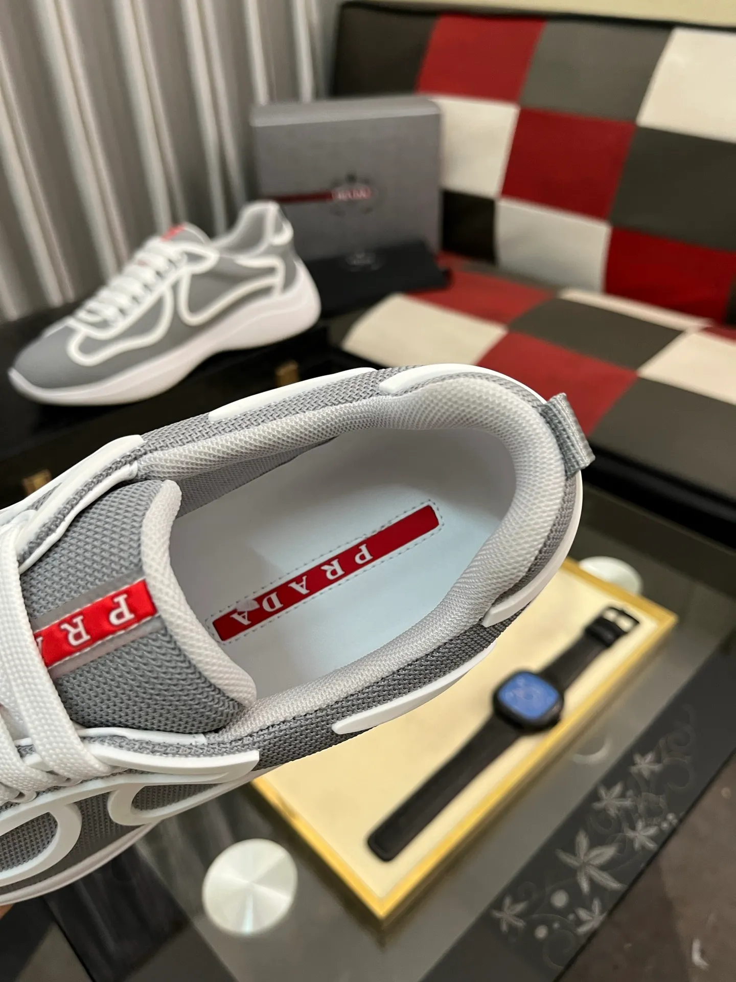 Men's shoes 💰400⌚️⌚️【PRADA】Prada casual shoes, originally developed 1:1, made of high-mercerized cowhide with imported cowhide, silk sheepskin lining, rubber outsole, comfortable and soft on the foot, size: 38-444️⃣Colors available